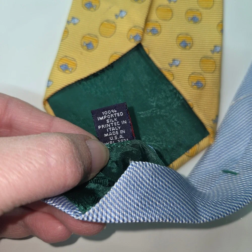 Tommy Hilfiger Tie Mens Novelty Yellow‎ Fish Bowl Print Italian Silk Made In USA